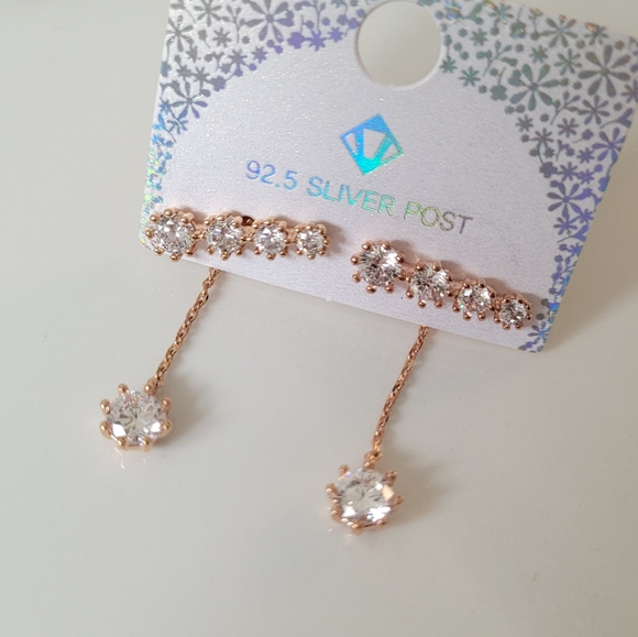 ⚡️BOGO 50% Off⚡️ 4 stones drop earrings - Picture 3 of 3